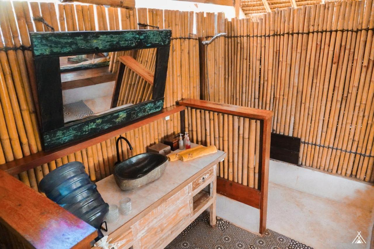 La Cocoteraie Ecolodge - Luxury Glamping Tents Gili Trawangan Bagian luar foto