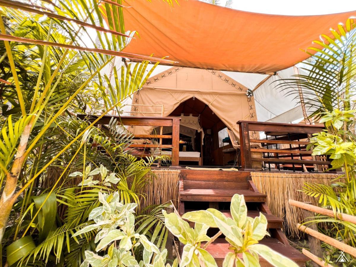 La Cocoteraie Ecolodge - Luxury Glamping Tents Gili Trawangan Bagian luar foto